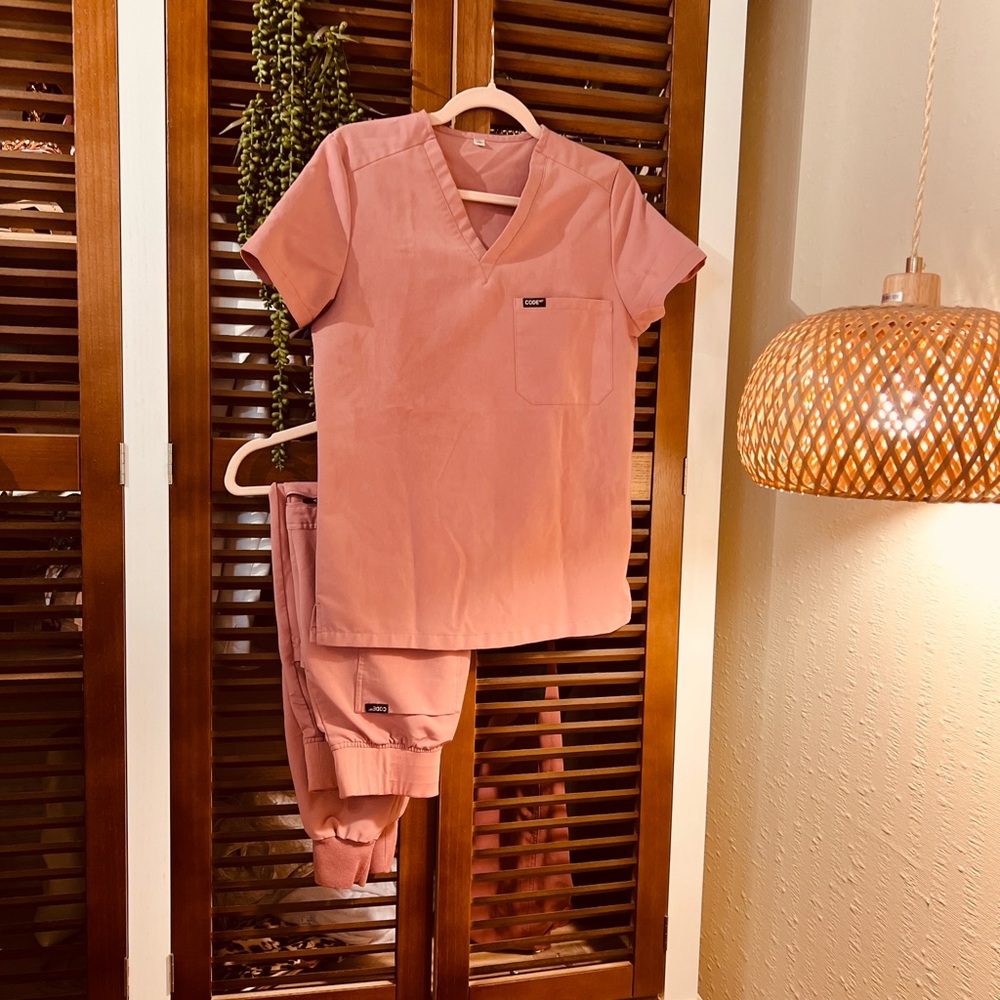 Petite Mauve Scrub Set